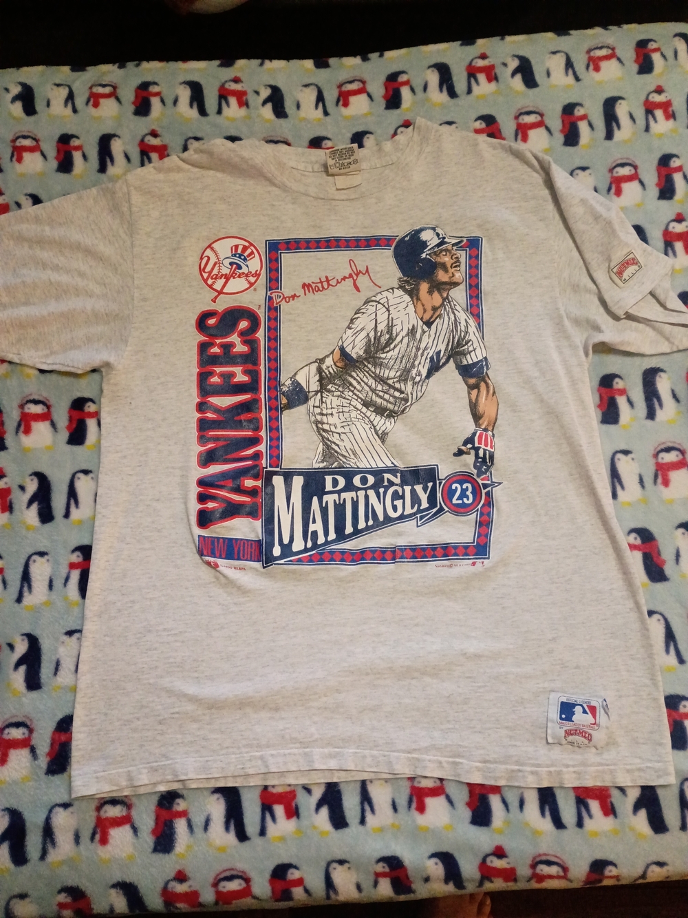 Vintage 1990 Don Mattingly NY Yankees Nutmeg Tee XL Double Sided